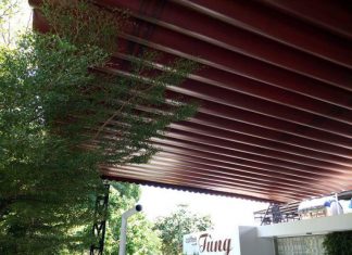 Một số lưu ý quan trọng khi lựa chọn và lắp đặt mái xếp chất lượng cho gia đình