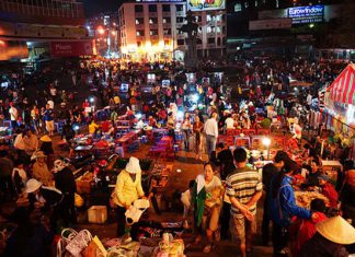 Bỏ túi những kinh nghiệm tham quan chợ đêm trong tour du lịch Đà Lạt Bỏ túi những kinh nghiệm tham quan chợ đêm trong tour du lịch Đà Lạt