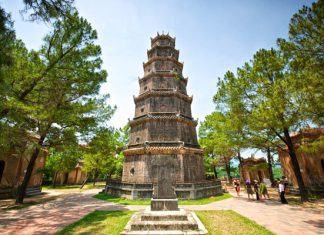 Trải nghiệm du lịch Huế tự túc mùa hè với 6 điểm tham quan thú vị Trải nghiệm du lịch Huế tự túc mùa hè với 6 điểm tham quan thú vị